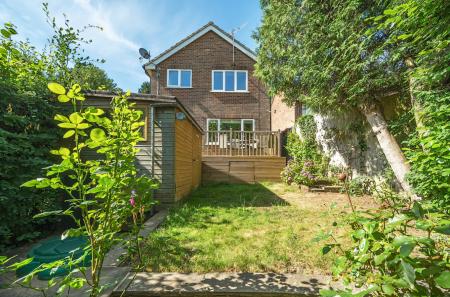 1317963-4-686798a...