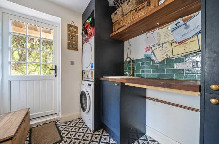 1321134-11-68714b...