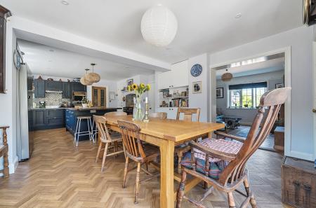 1321134-5-68714ae...