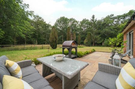 1324535-5-68754b8...