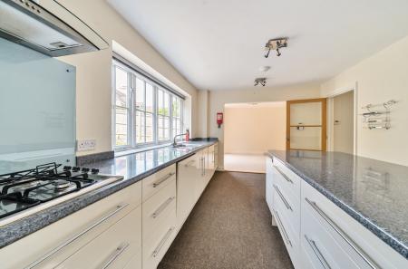 1328331-17-68822e...