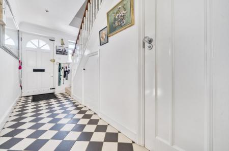 1344094-7-68b5d94...