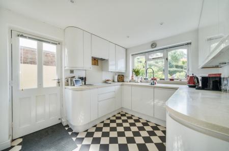 1344094-9-68b5d96...