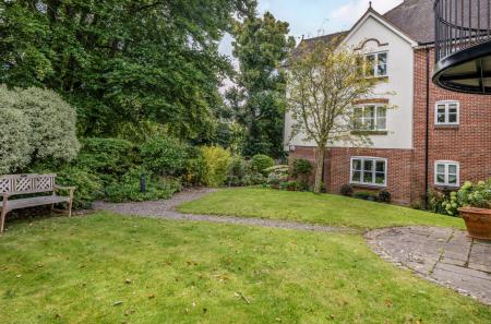 1349438-10-68c023...