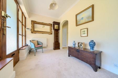 1344173-17-68b5df...