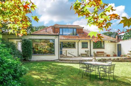 1344173-33-68b5e0...