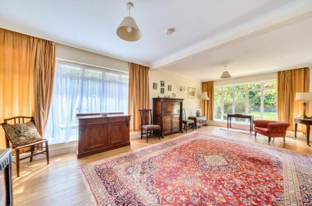 1344173-25-68b5e0...