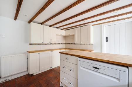 1362305-6-68df932...