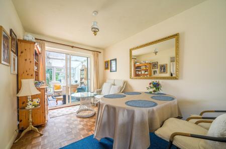 1365876-9-68ee2bd...