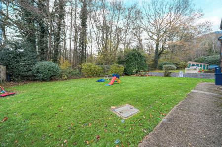 1376966-2-691c9f9...