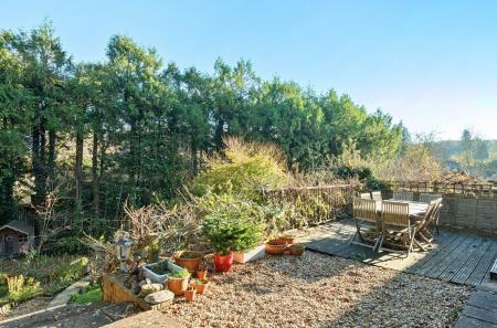 1383909-4-6920686...