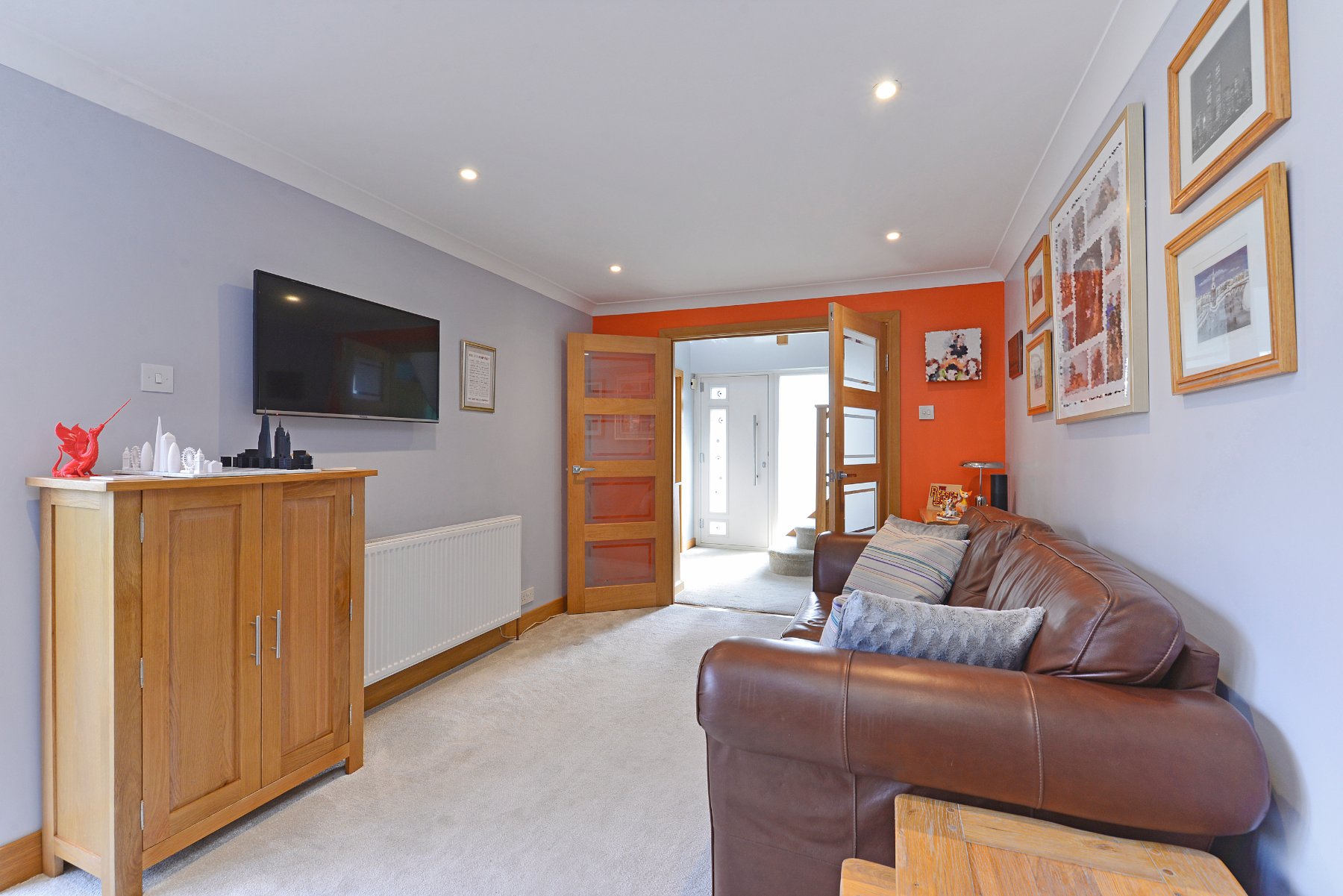 4 bedroom Detached House for sale in Elstead