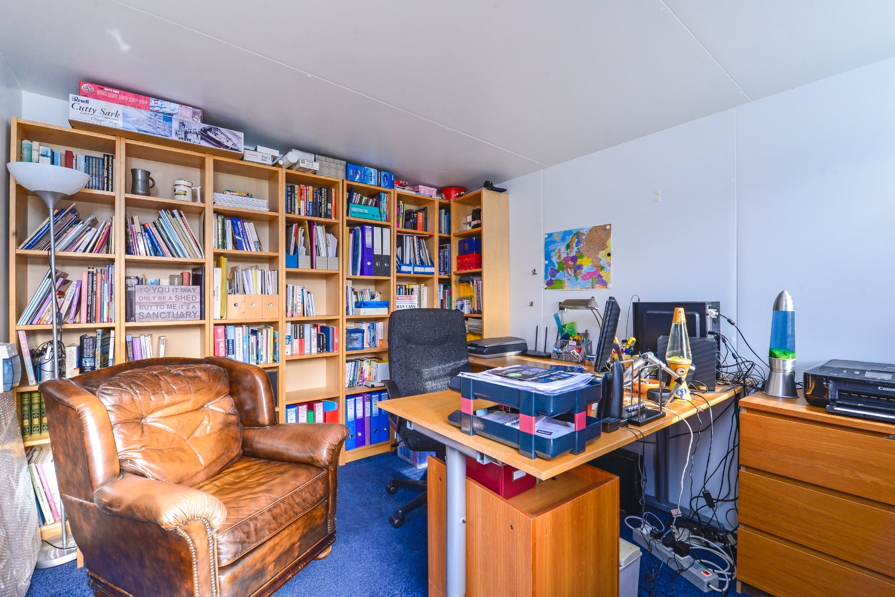 4 bedroom Detached House for sale in Elstead