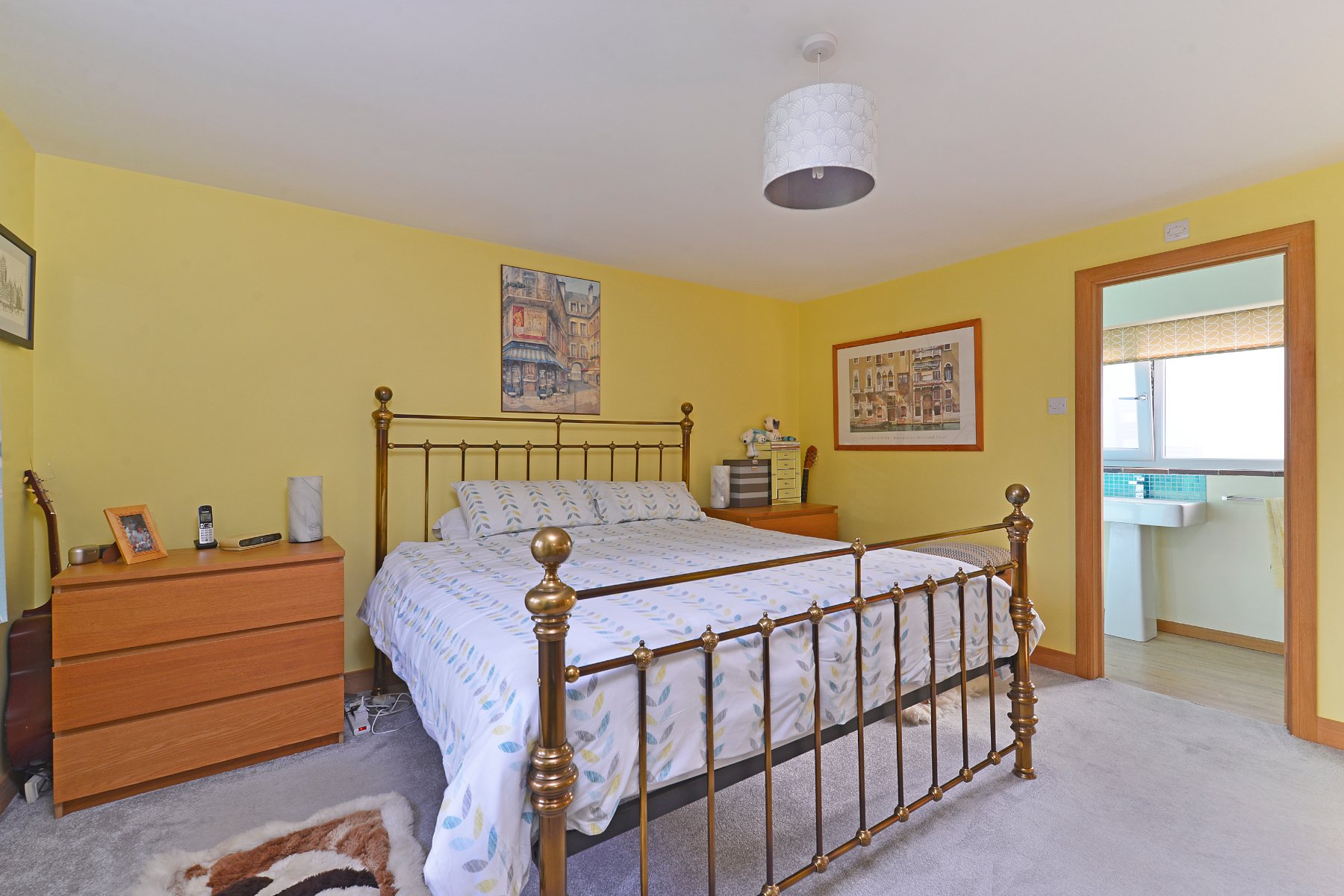 4 bedroom Detached House for sale in Elstead