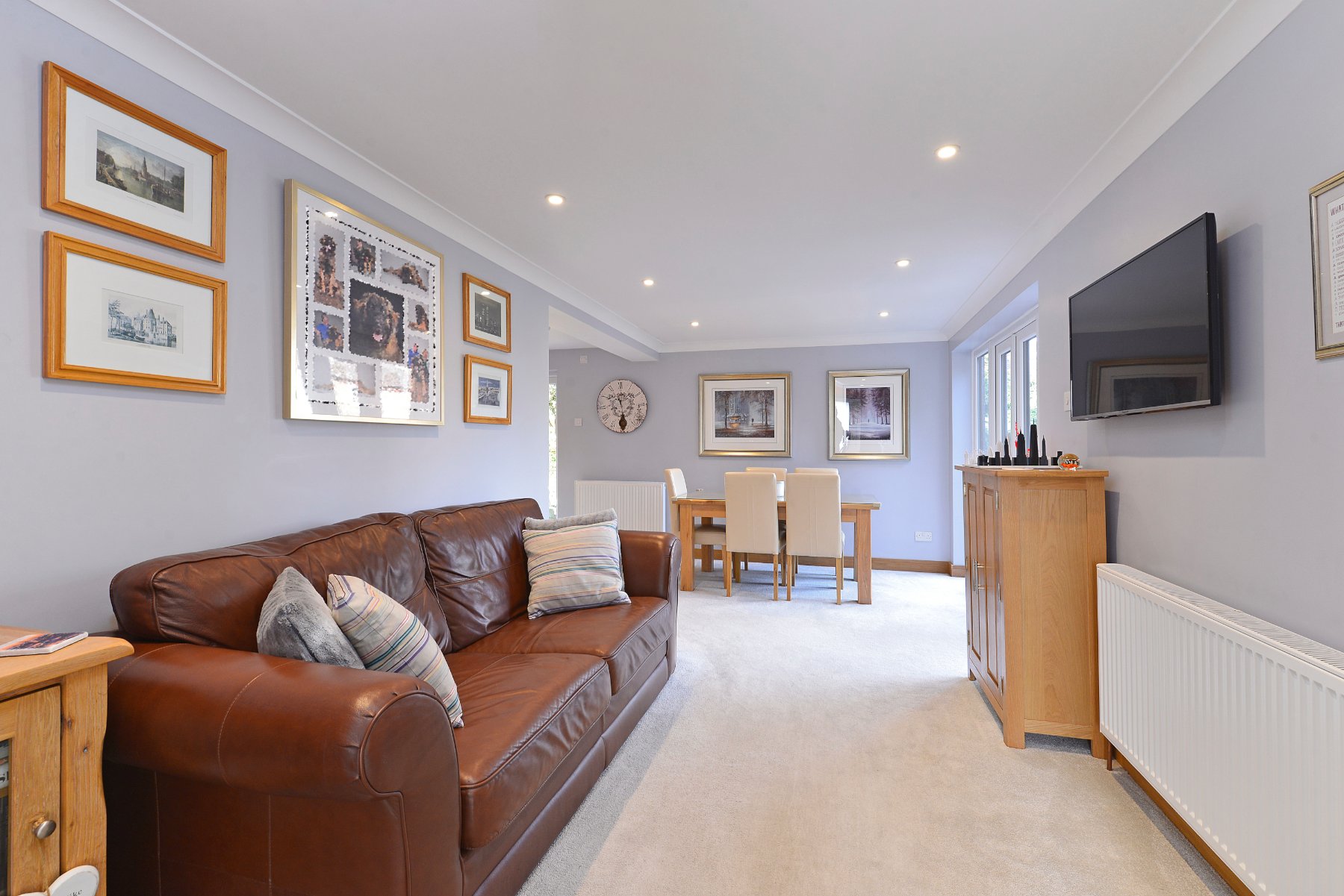 4 bedroom Detached House for sale in Elstead