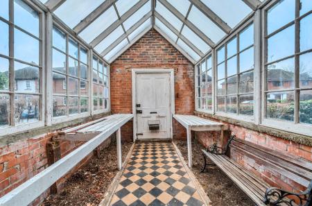 1388948-9-6941a5d...