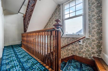 1388948-22-6941a6...