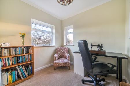 1385086-42-6931b7...