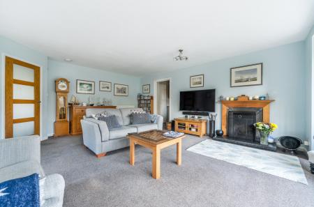 1385086-55-6931b7...