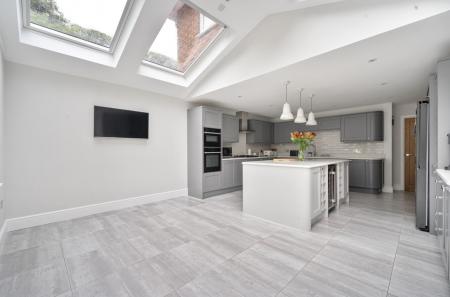 1375662-77-6911f1...