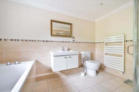 1375662-44-6911ee...