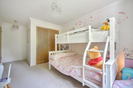 1375662-37-6911ed...