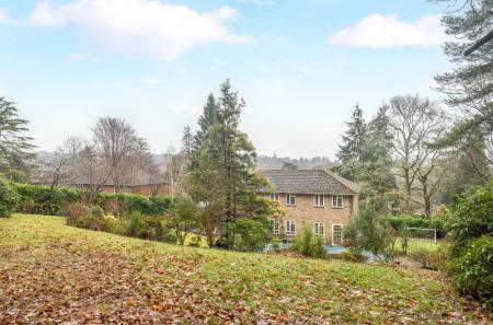 1401142-42-697213...