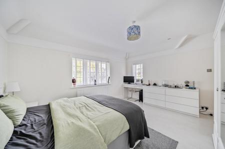 1364053-33-68ed35...