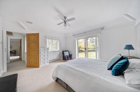 1364053-34-68ed35...