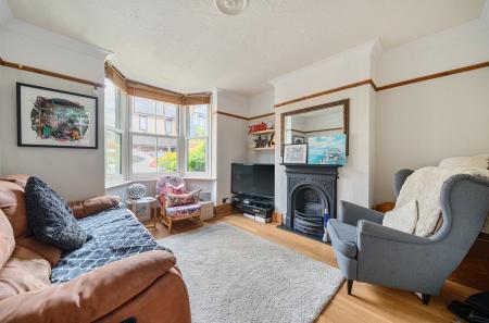 1302394-5-6838c56...