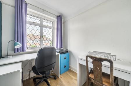 1297242-5-6839c10...