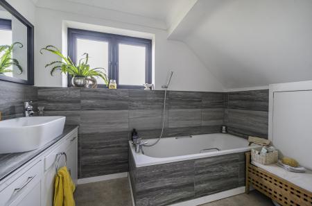 1265054 (10).jpg