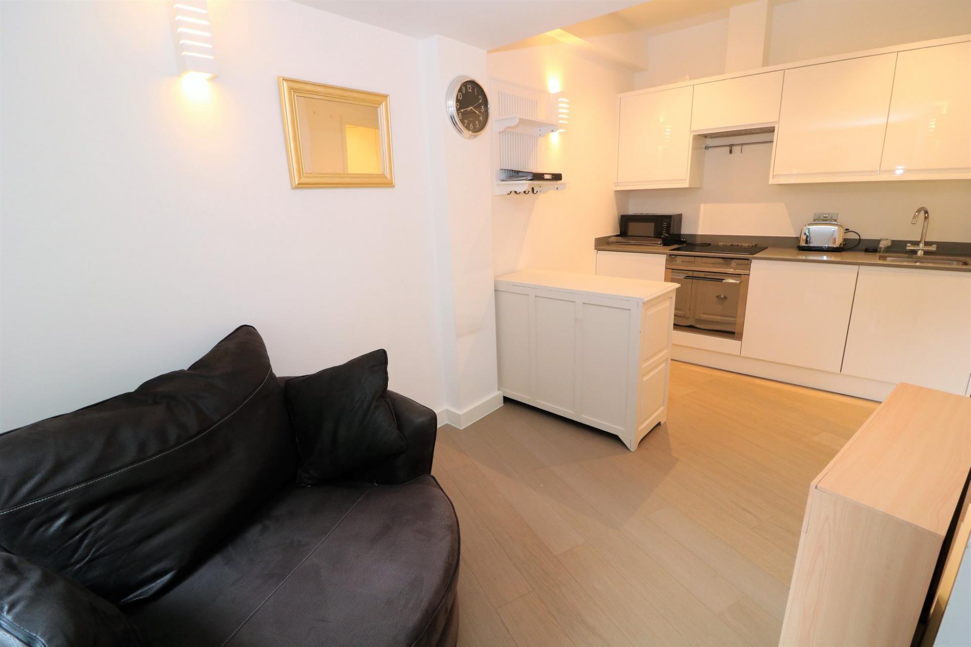 1 bedroom Apartment for rent in Dorking