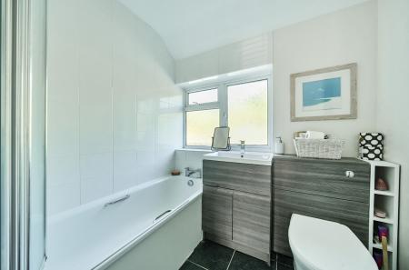 14-6814ae5a2fdc7-...