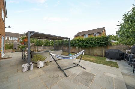 1313556-8-685c3d0...