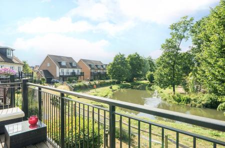 1315599-9-6866beb...