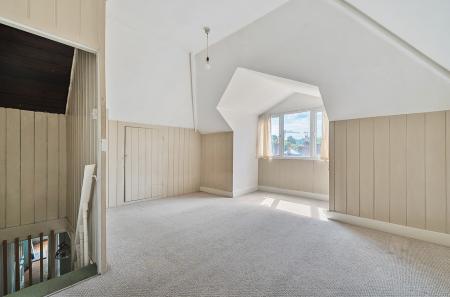 1329421-27-688761...