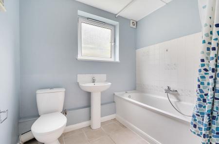 1330898-18-68908c...