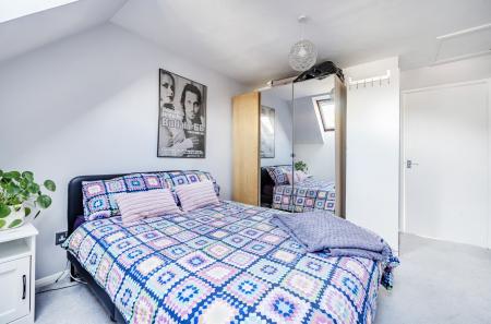 1343859-11-68aded...