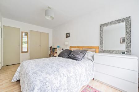 1341863-15-68a71b...