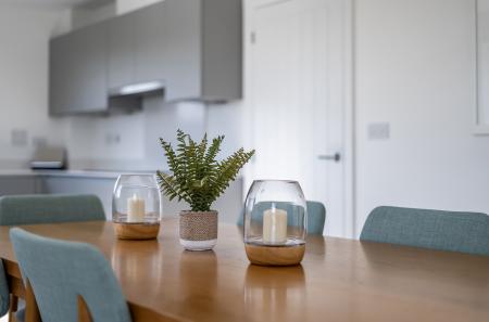 1348196-4-68bef11...