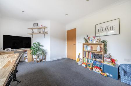 1349900-15-68c44c...