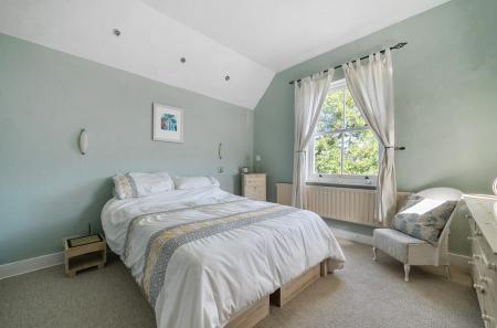 1355500-23-68d131...