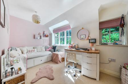 1355500-22-68d131...