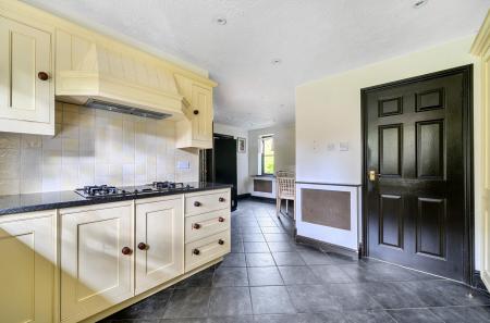 1364716-13-68f22f...