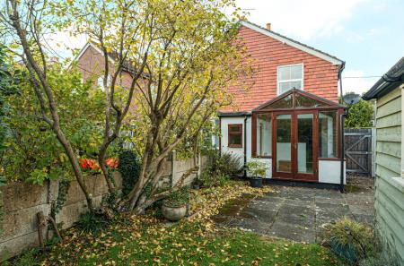 1365466-9-6900e7e...