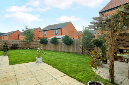 1361236-7-68ff7fb...