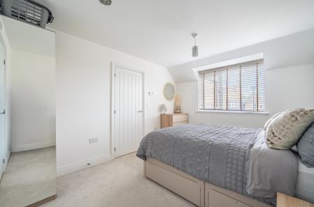 1361236-38-68ff81...