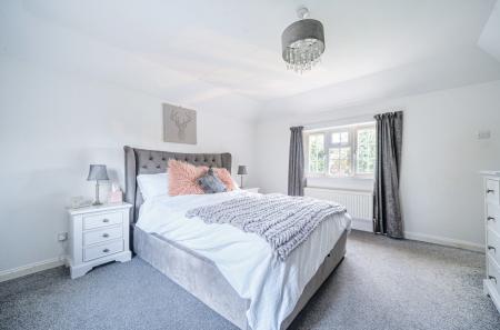 1374106-1-6903c62...