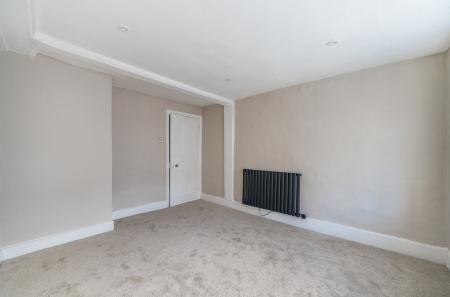 1382996-19-691f06...